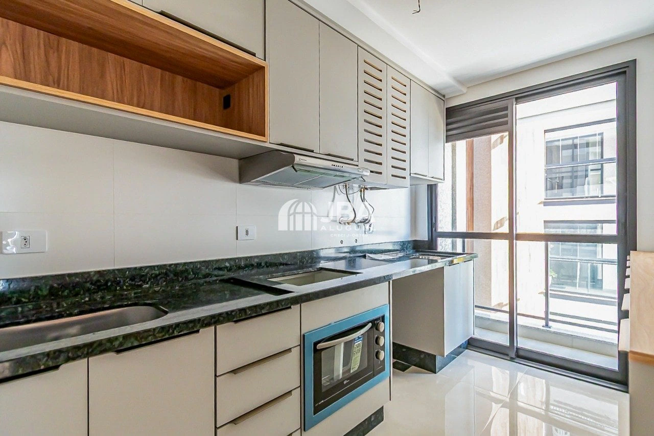 3-bedroom apartment, 1 with its own bathroom, 105 m² — photo 2