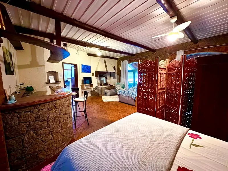 Furnished 80 m² loft with views of water — photo 17