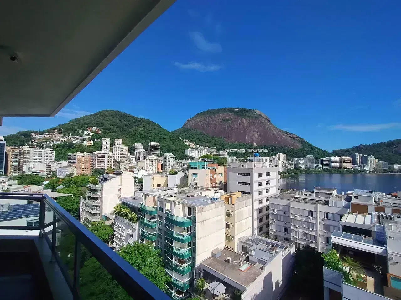 Apartamento de 180 m² com 4 quartos e varanda — photo 9
