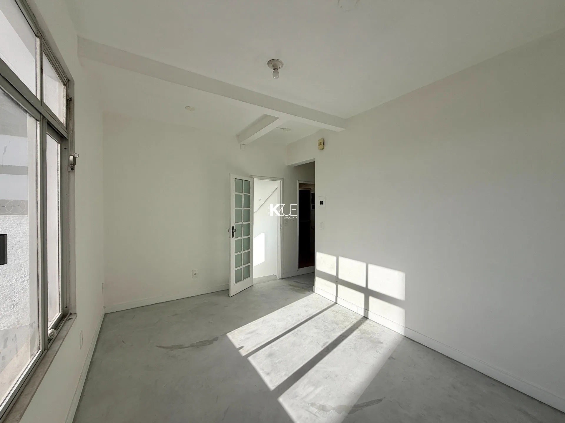 3-bedroom house with a suite, 324 m² total area — photo 32