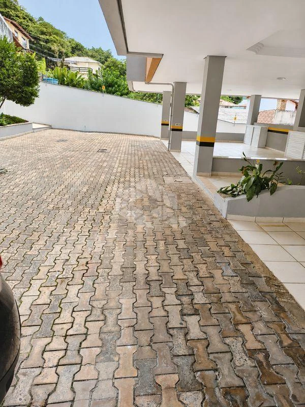 Вид на воду и 2 спальни: квартира 72 м² — photo 18