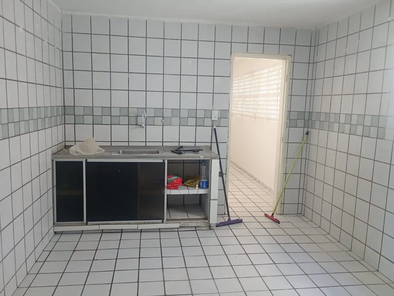 Apartment with 3 bedrooms, 3 bathrooms and a balcony — photo 2