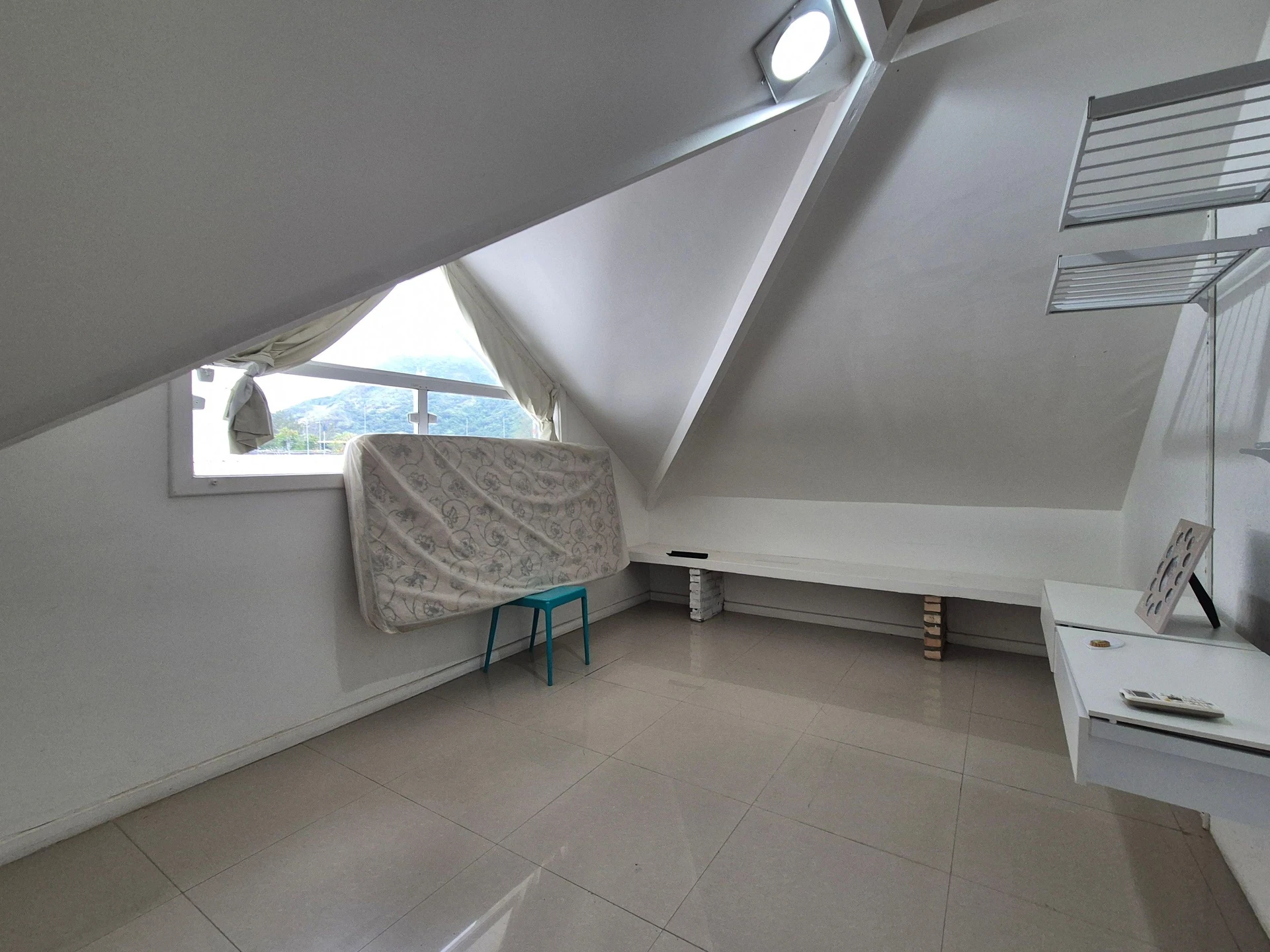 Furnished house, 400 m², with a dishwasher — photo 56