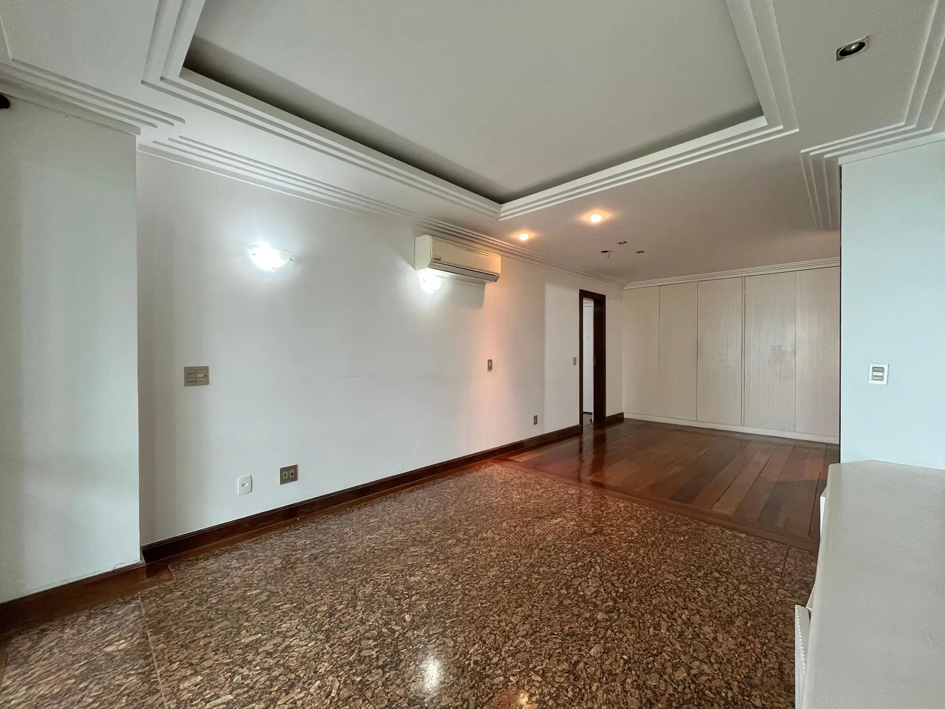 Apartment, 147 m², with a water view — photo 12
