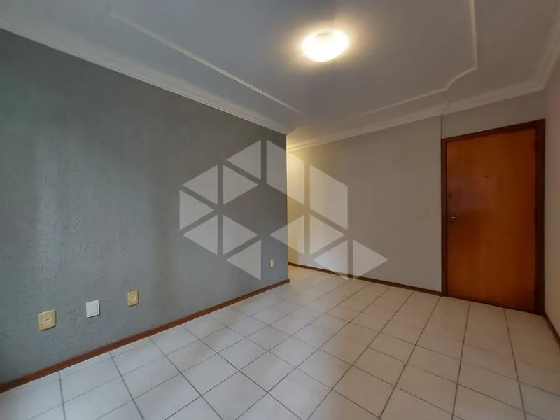 40 m² apartment with 1 bedroom and separate closed kitchen — photo 4