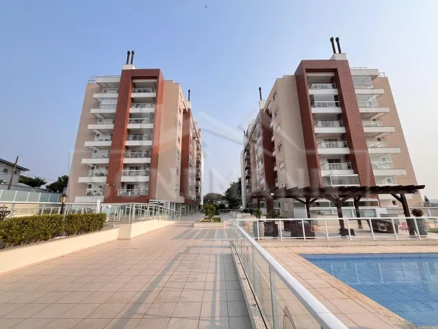 2-bedroom apartment in a building with a gym — photo 9