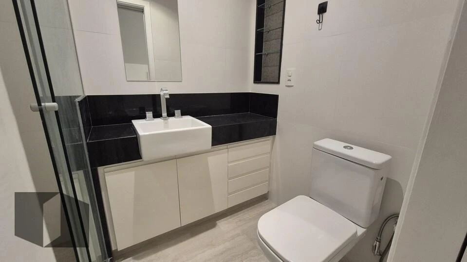 Apartamento de 2 quartos com varanda envidraçada — photo 7