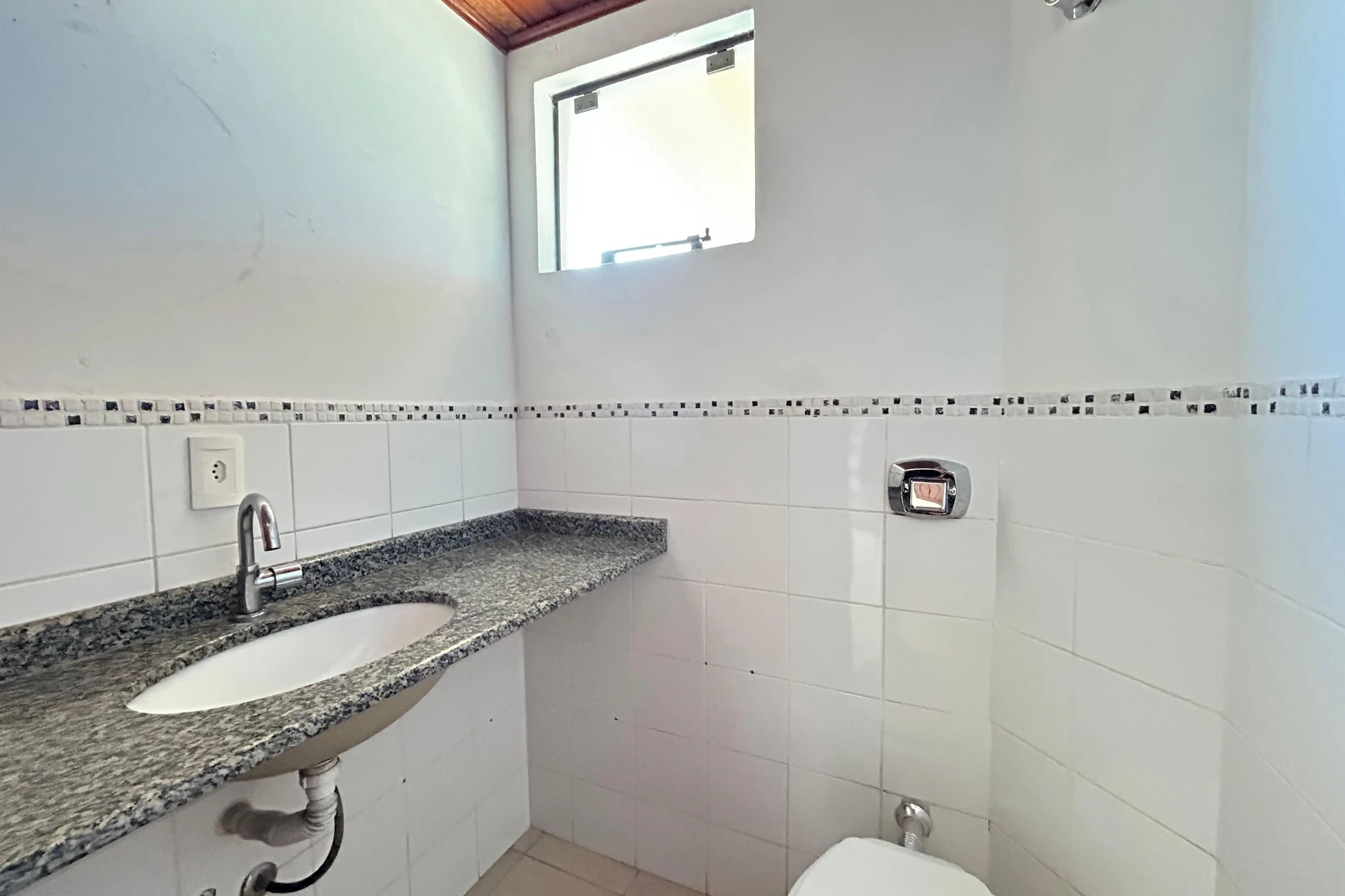 House, 80 m², with a garden — photo 29