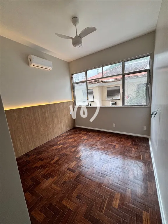 Apartment on the 3rd floor with wood or laminate floors — photo 20