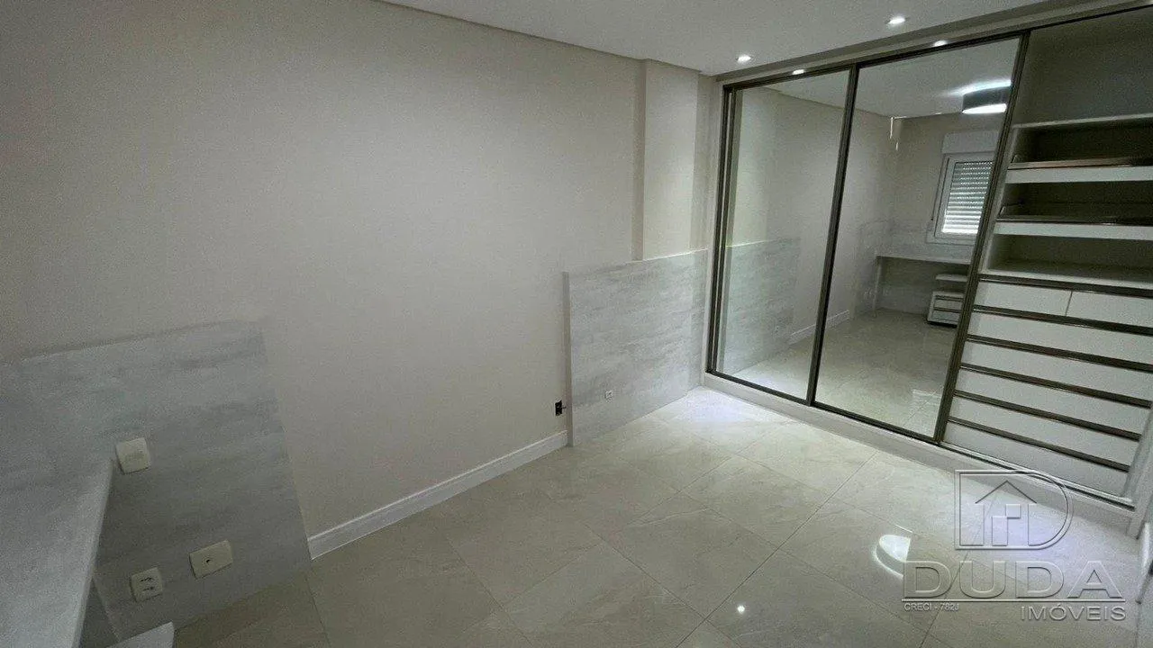 Apartment on the 1st floor with a home office — photo 15