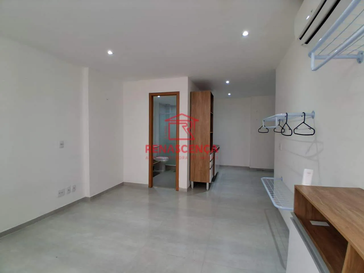 Washing machine in a one-bedroom apartment, 38 m² — photo 11