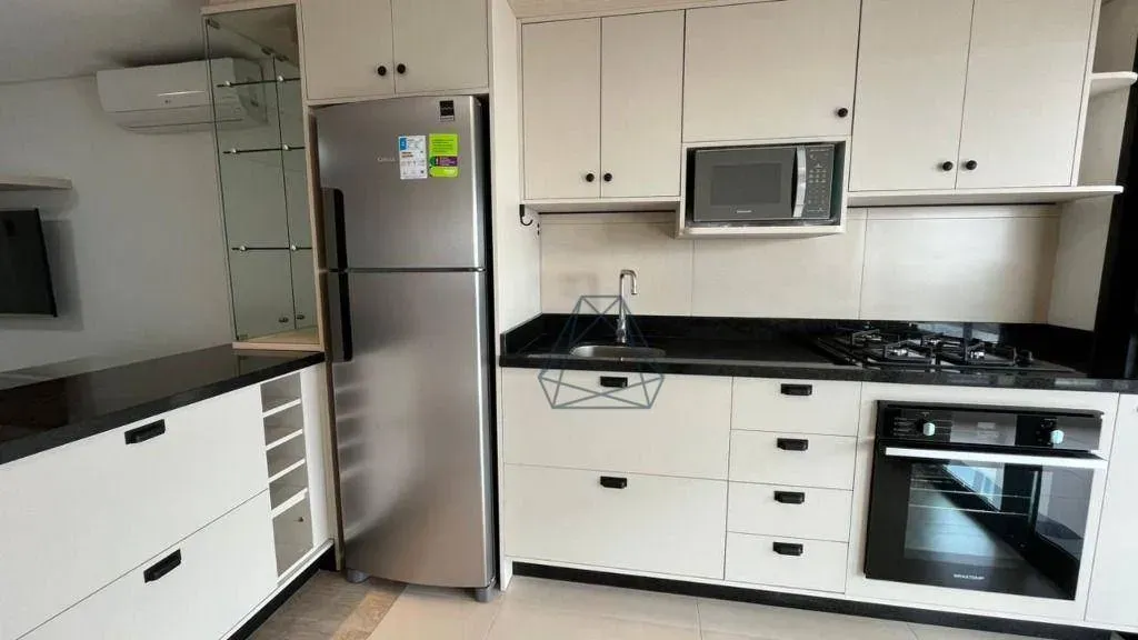 Apartamento mobiliado de 92 m² com 2 quartos e sacada — photo 8