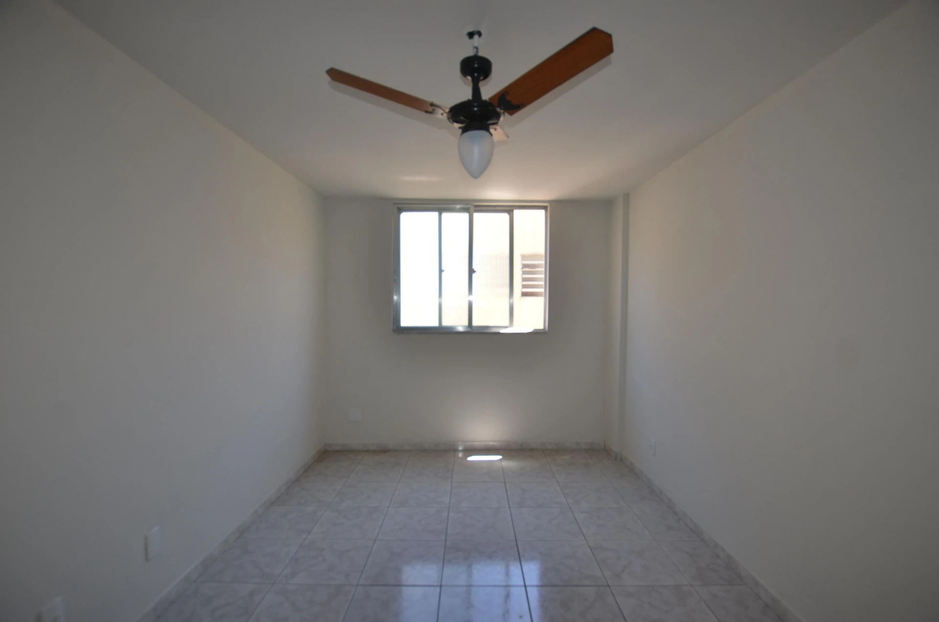 Apartamento sem mobília com cozinha separada e 2 quartos — photo 14