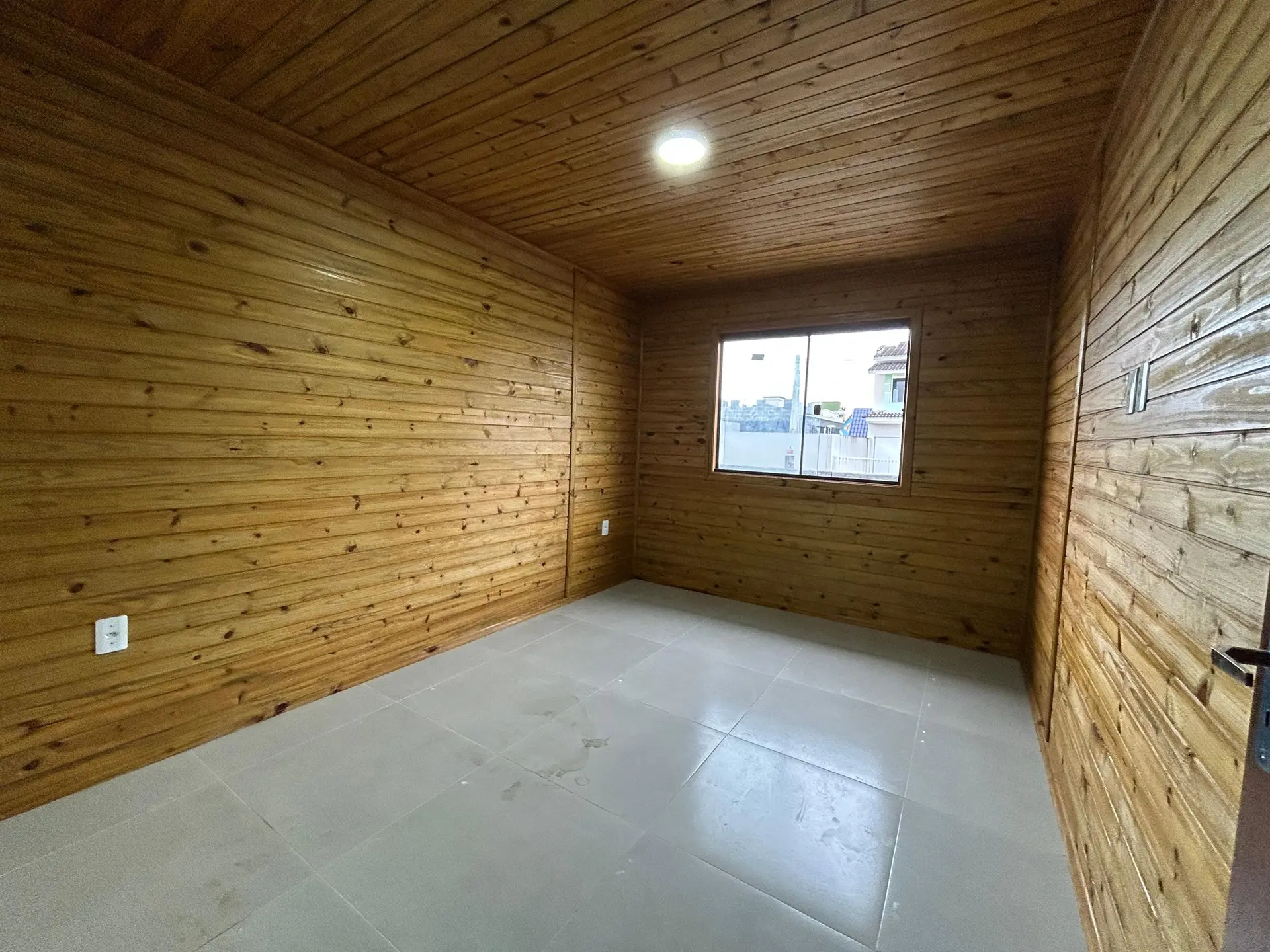 House, 82 m², with a garden — photo 12