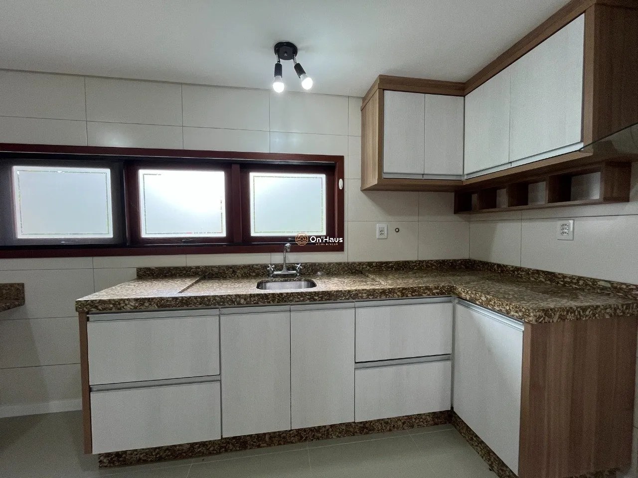 Casa para locação com varanda e jardim privativo — photo 4