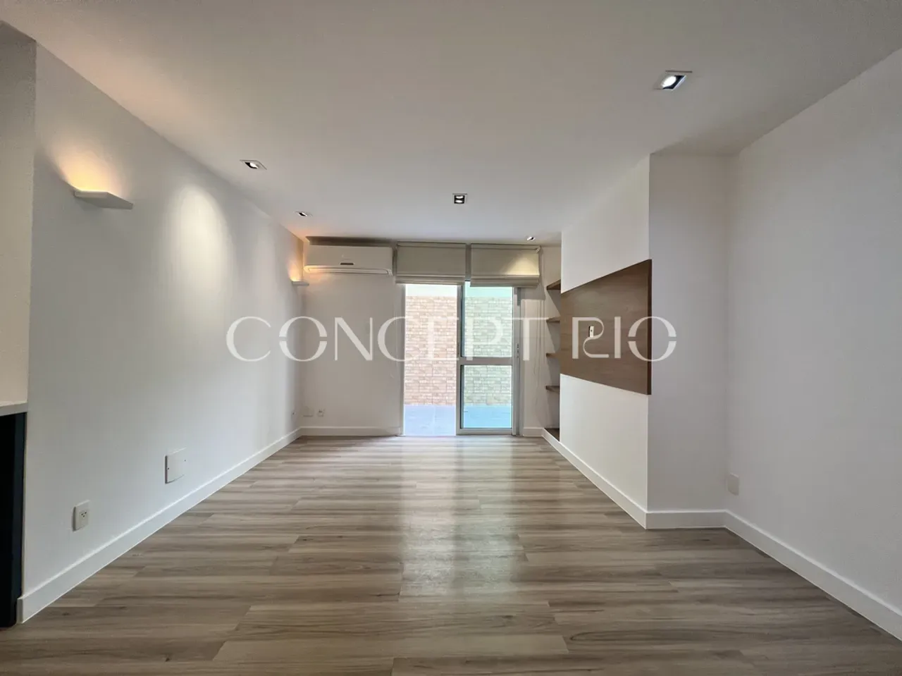 2-bedroom apartment with a private BBQ — photo 14