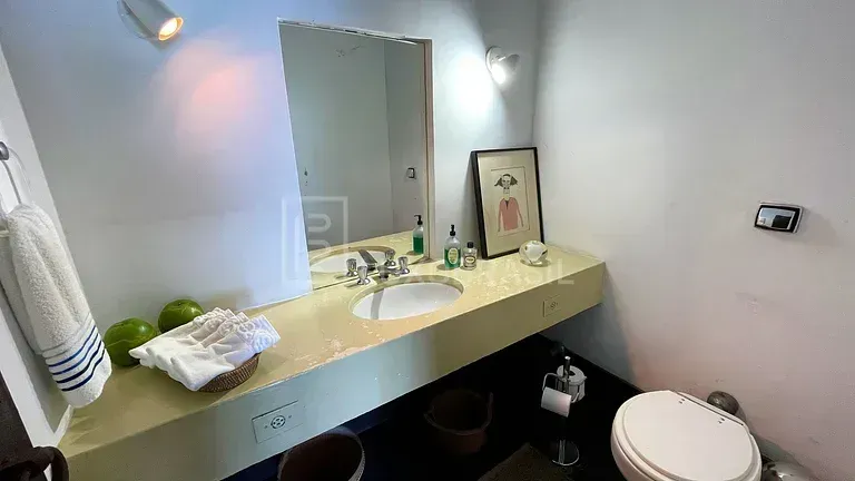 Casa sin amueblar con 4 dormitorios y cocina a gas — photo 20
