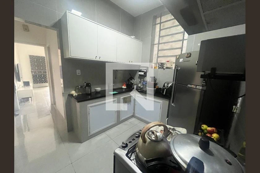 80 m² house with a walk-in closet and a home office — photo 17