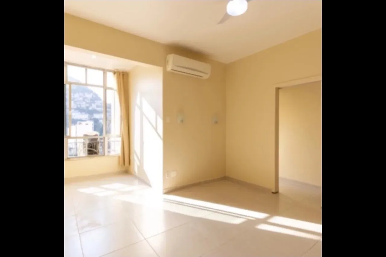 3-bedroom apartment with a suite and air conditioning
