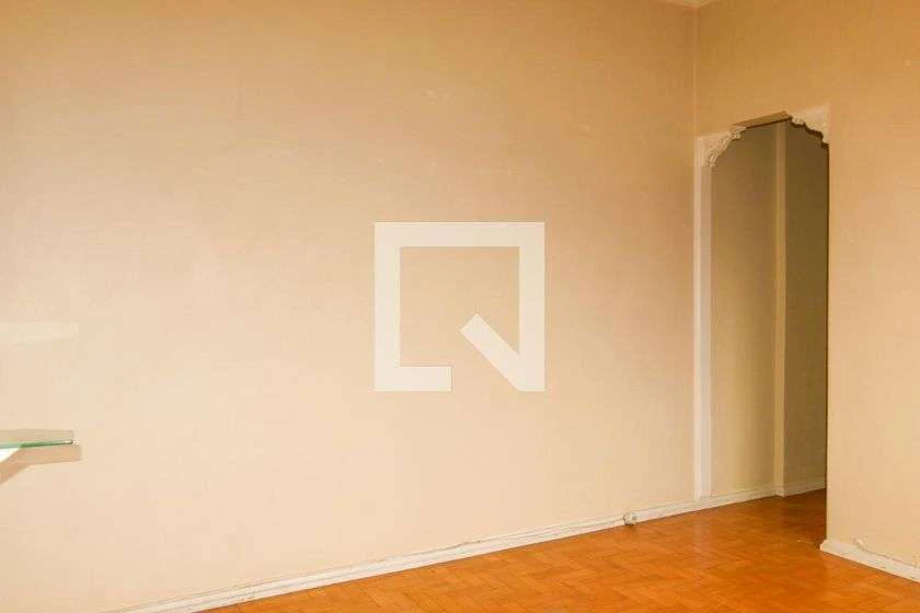 Apartamento de 2 habitaciones con cocina separada y 40 m² — photo 9