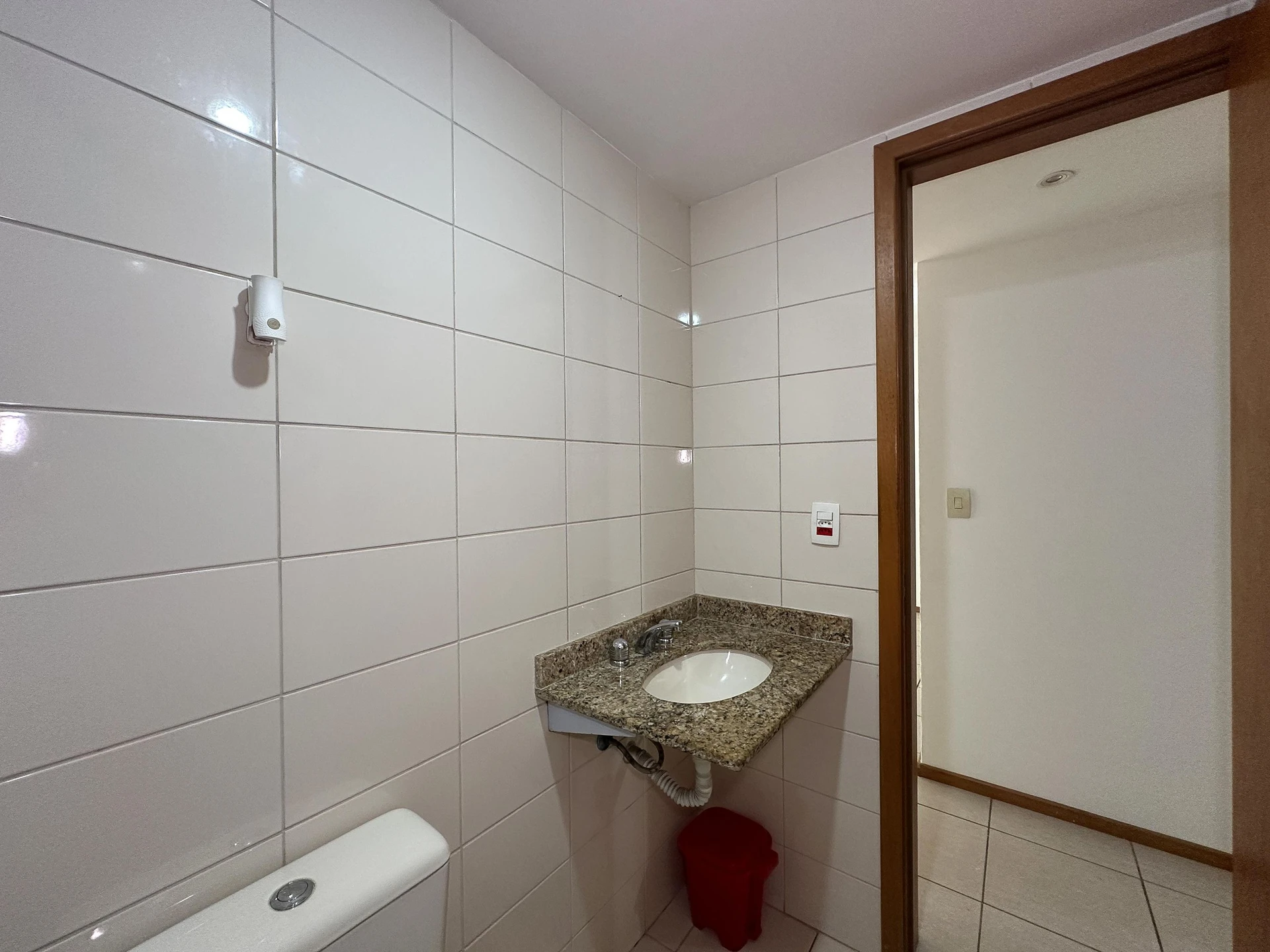 3-bedroom apartment in a building with a sauna — photo 26