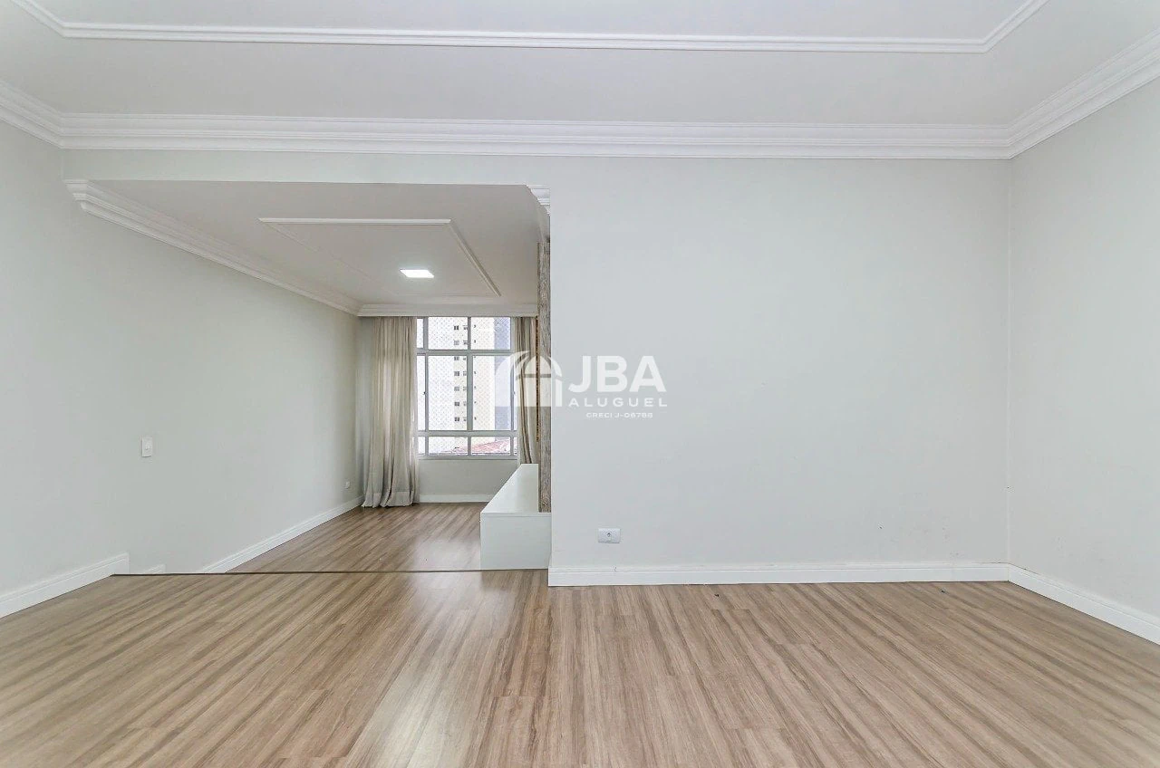 Apartamento de 3 habitaciones con 172 m² y cocina aparte — photo 16