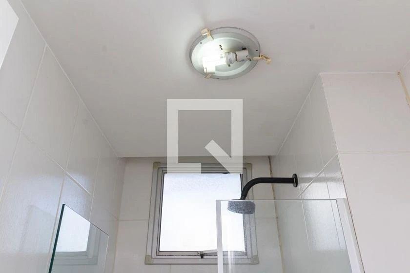 2-bedroom apartment in a building with a pool — photo 20