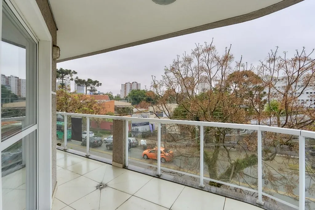 3-bedroom apartment with balcony and 120 m² — photo 24