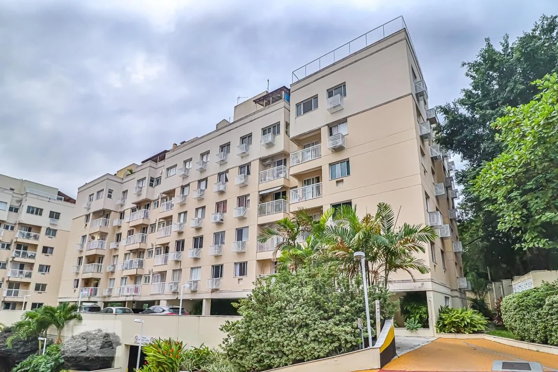 2-bedroom apartment with 1 suite and private balcony BBQ — photo 62