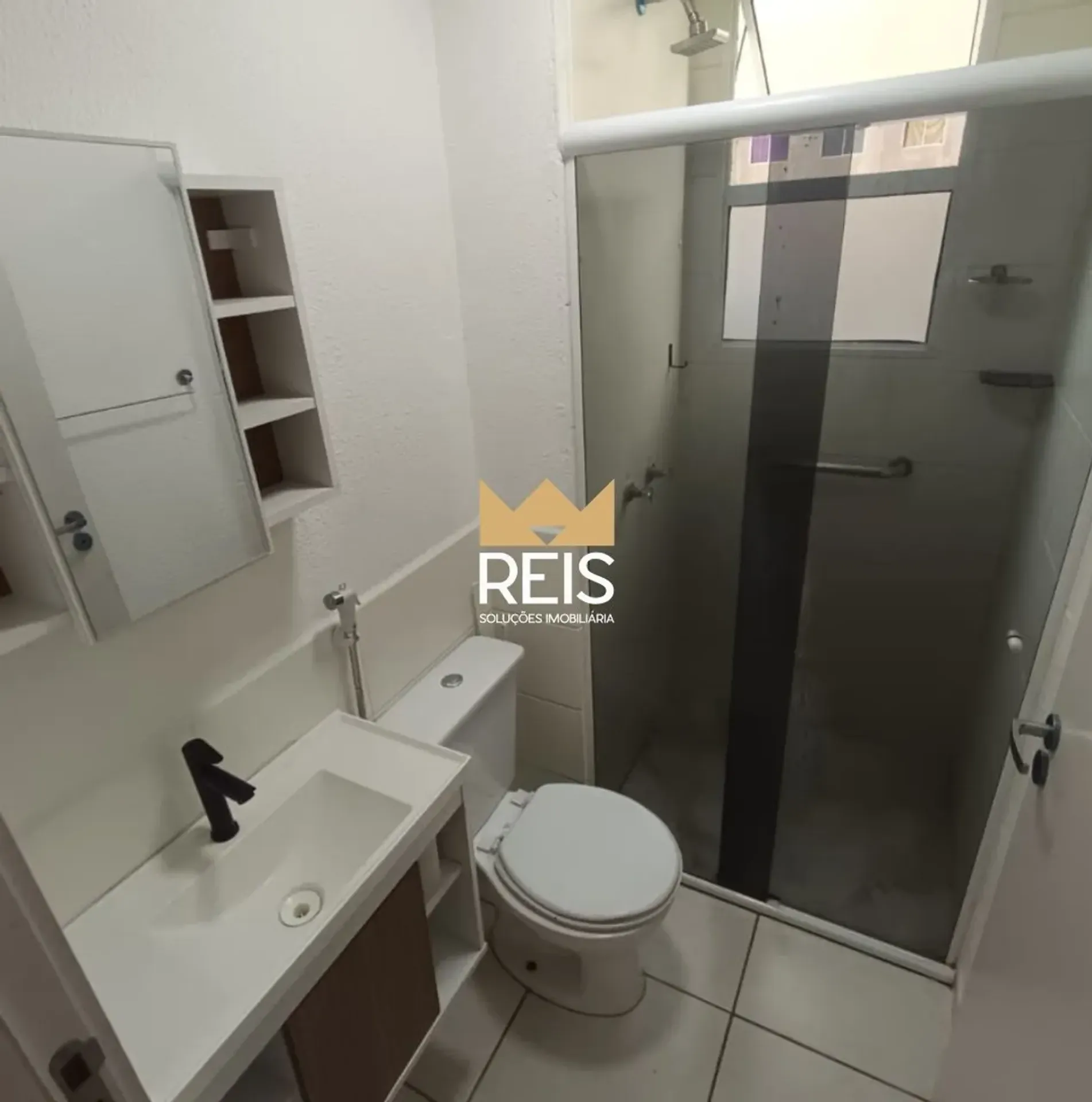 2-bedroom apartment in a building with a pool — photo 4