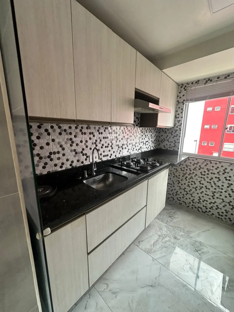 2-bedroom apartment with a washing machine — photo 6