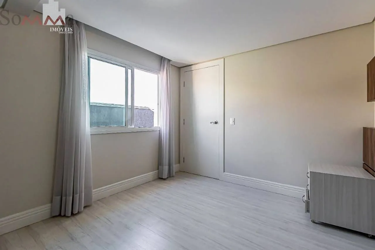 Furnished house, 323 m², with a bathtub — photo 26