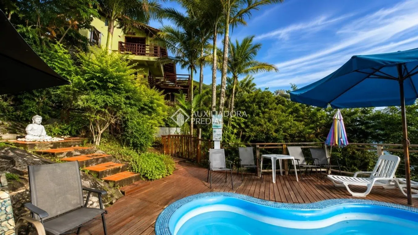 1-bedroom 30 m² apartment with a private garden — photo 9