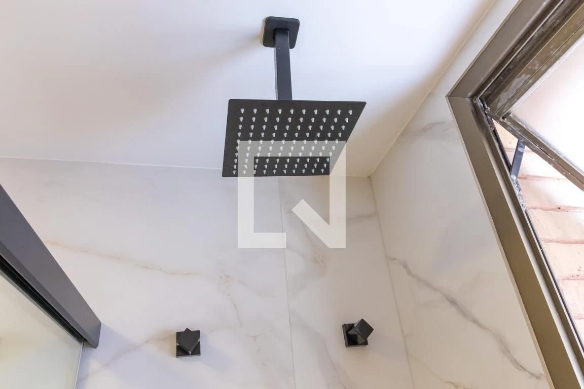Apartamento mobiliado com 2 quartos e piscina no condomínio — photo 34
