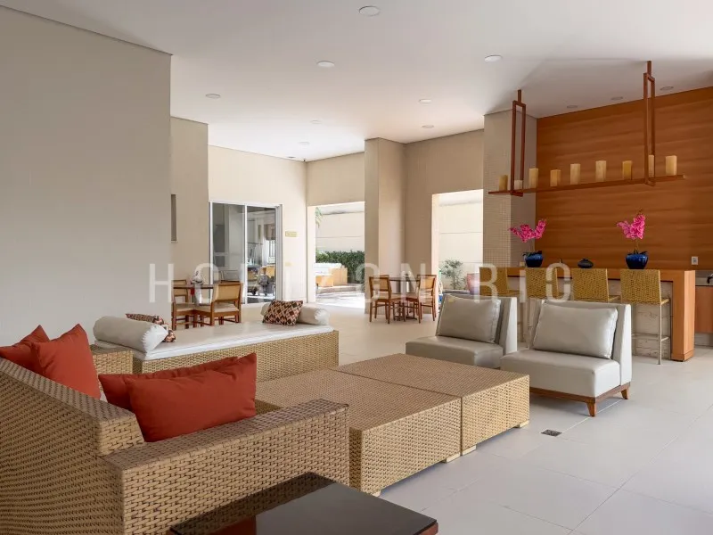 Furnished apartment, 86 m², with floor-to-ceiling windows — photo 26