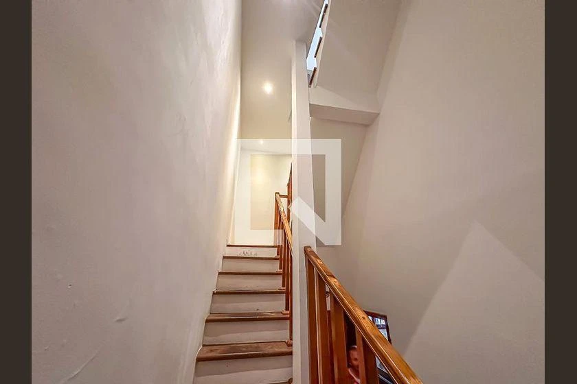 Мебльований будинок з 3 спальнями та 810 м² — photo 6