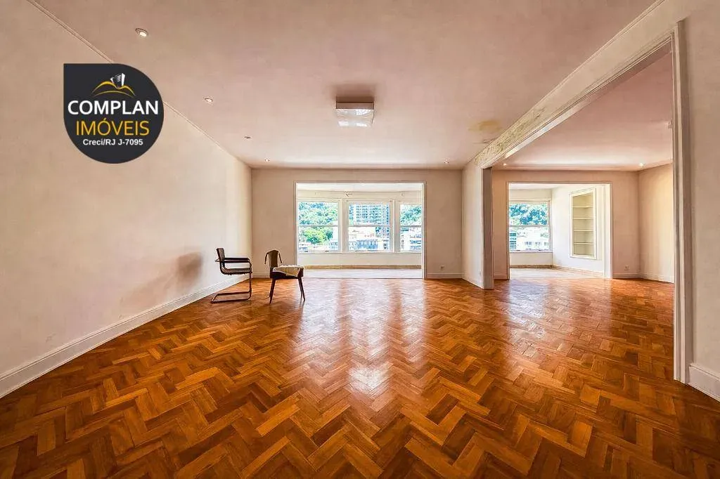Apartment with 5 bedrooms and floor-to-ceiling views — photo 56