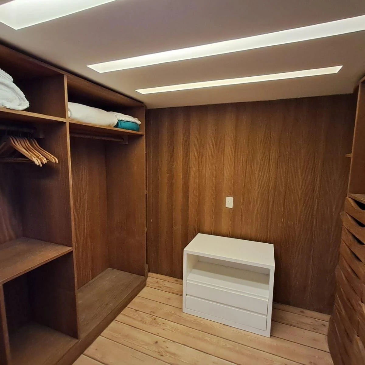Furnished 4-bedroom house with 1450 m² and 4 parking — photo 34