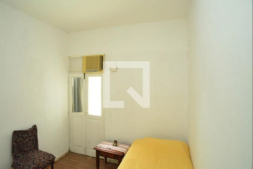 Unfurnished 6-bedroom apartment with 340 m² — photo 13