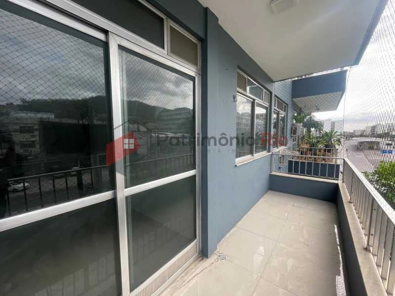 2-bedroom apartment with balcony and 2 bathrooms — photo 23