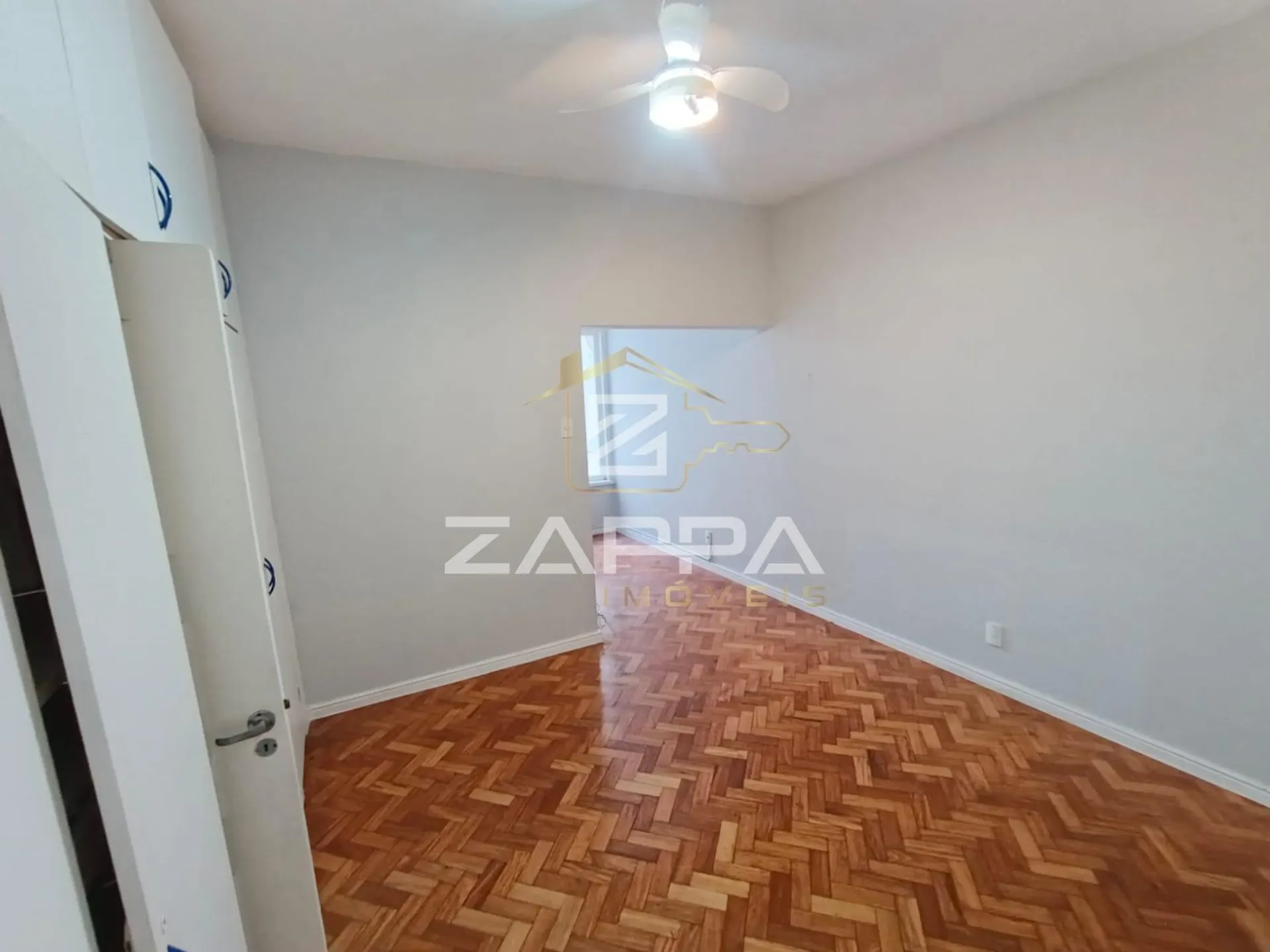 3-bedroom apartment with a bathtub in Rio de Janeiro — photo 10