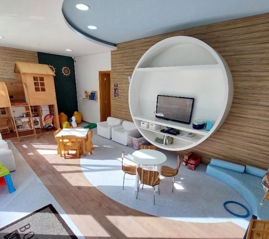 Furnished apartment, 100 m², with a grill on the balcony — photo 34