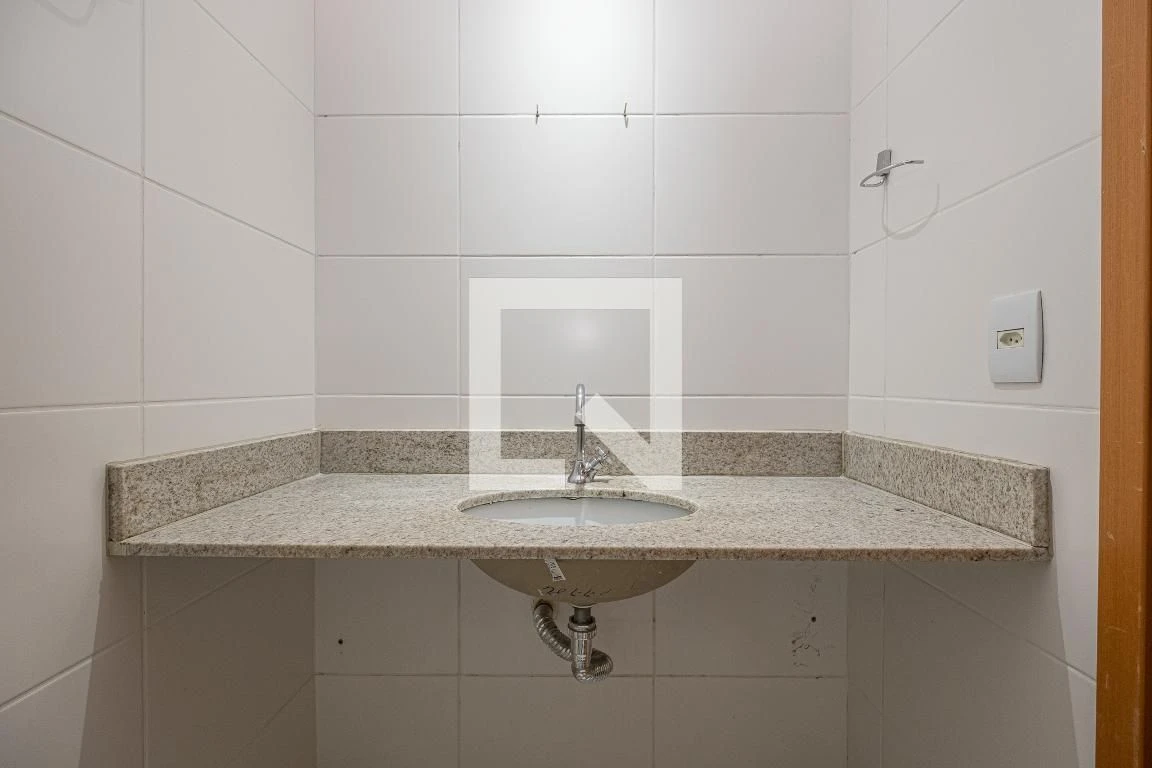 3-bedroom apartment in a building with a sauna — photo 21