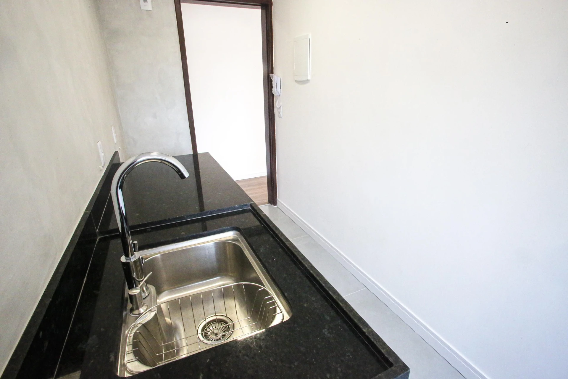 Apartamento de 3 quartos em condomínio com piscina — photo 6