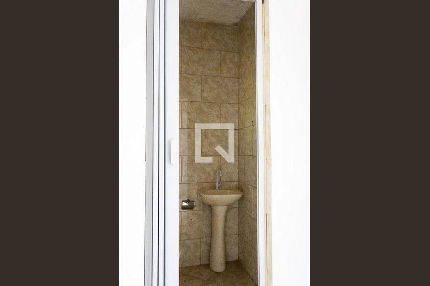 Rental apartment with 1 bedroom and 38 m² — photo 14