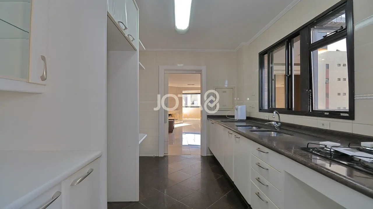 Квартира с 3 спальнями и приватным BBQ, 181 м² — photo 8