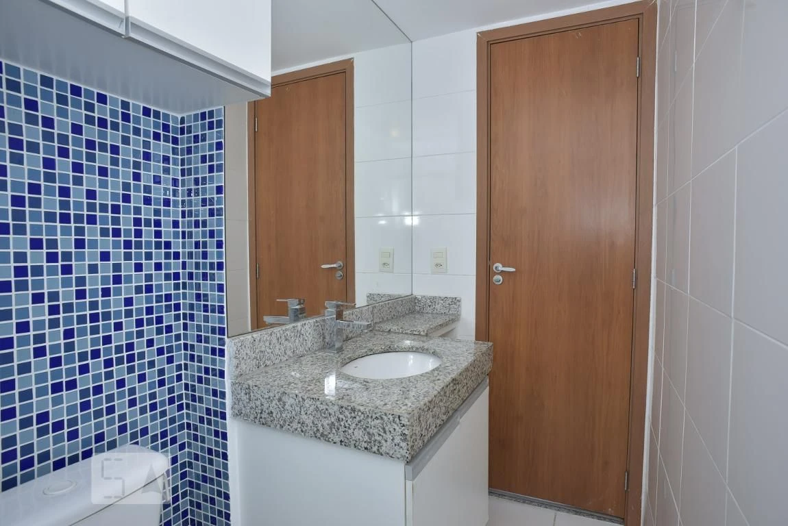 2-bedroom apartment with a mountain view — photo 45