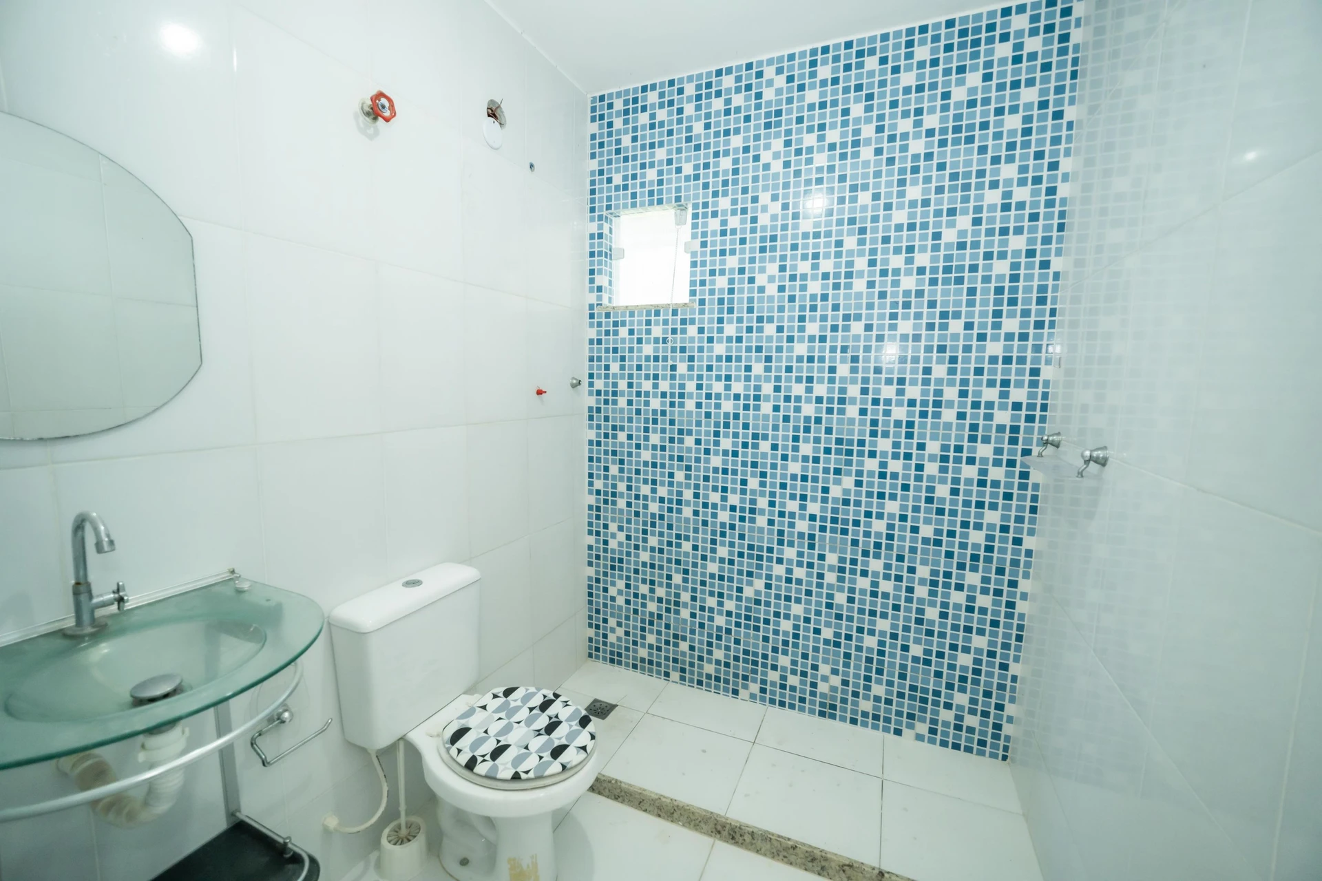 3-bedroom apartment, 55 m² — photo 8