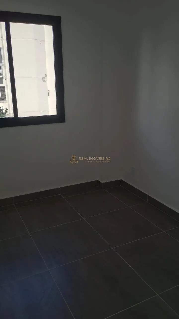 Unfurnished apartment with 2 bedrooms and 2 bathrooms — photo 15