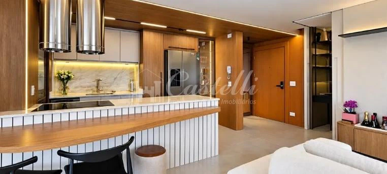 3-bedroom apartment with a park view in Curitiba — photo 2